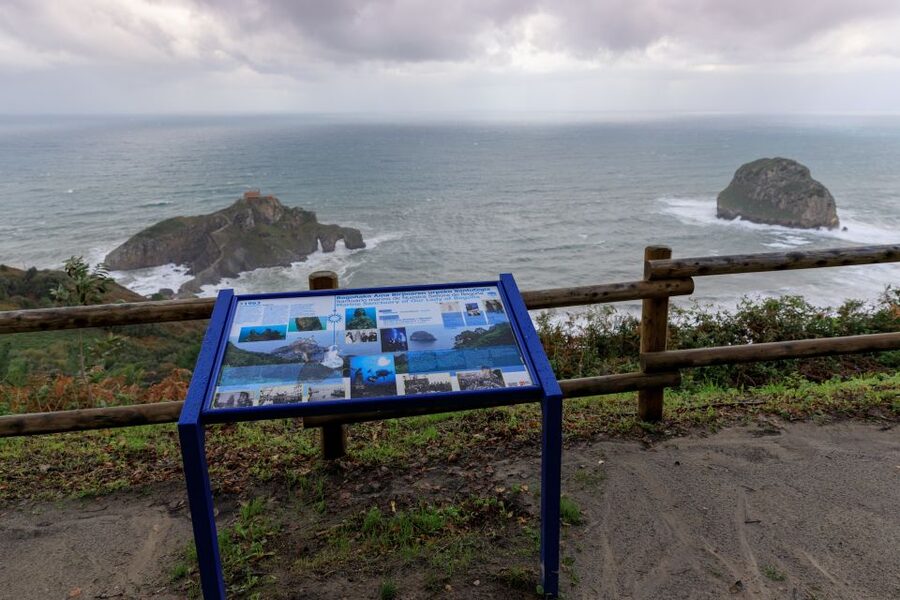 From Bilbao: Vizcaya Bridge, Gaztelugatxe, Bermeo & Gernika - A 5-hour Basque Country loop that feels tightly planned