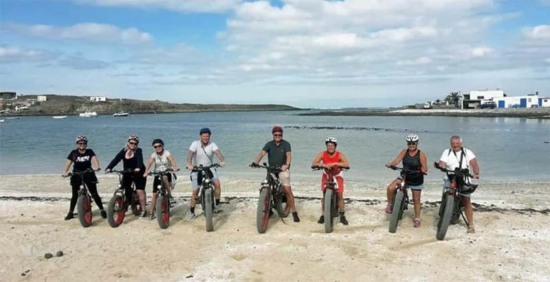 From Corralejo: Fuerteventura Guided E-Bike/E-scooter Tour - Guide Style, Small Group Size, and Safety on Rocky Trails