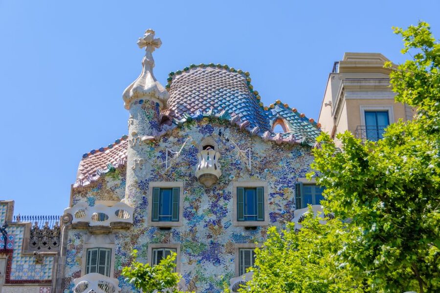 From Costa Brava: Barcelona and Antoni Gaudí's Work Bus Tour - How a Gaudí Story Changes the Way You See Barcelona