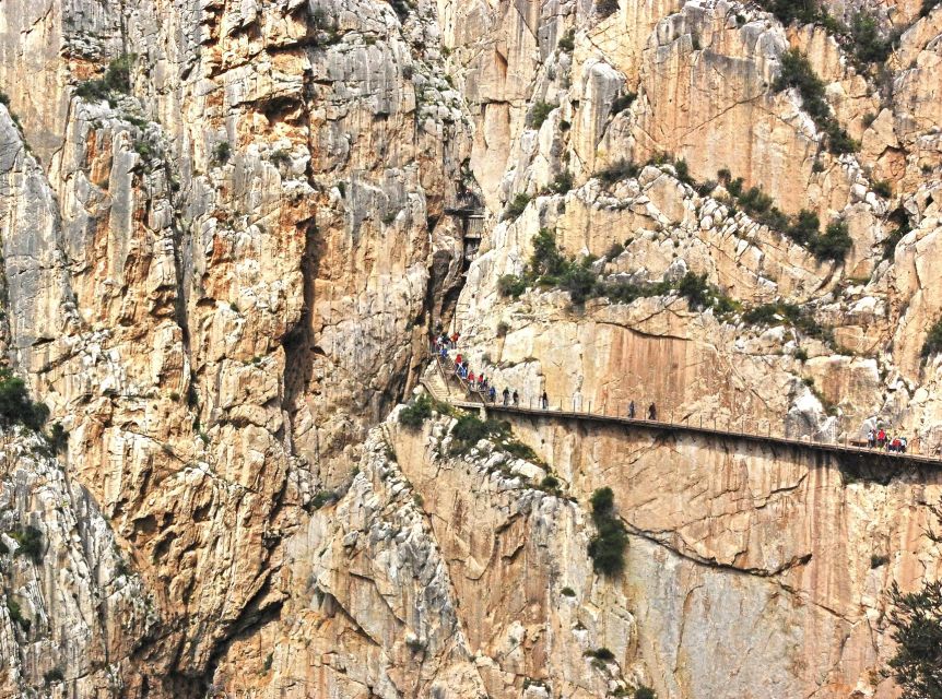 From Costa del Sol: Caminito del Rey Day Trip - The drive from Málaga’s coast: why the “6 to 9 hours” can feel longer