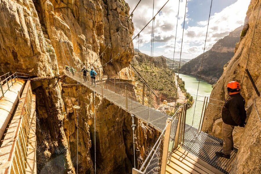 From Costa del Sol & Malaga: Caminito del Rey Guided Tour - Comfort, safety, and who should skip the Caminito del Rey