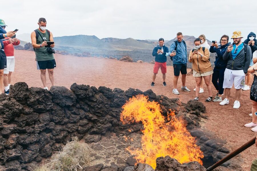 From Fuerteventura: Lanzarote Tour (with lunch included) - Getting Back to Fuerteventura: Return Ferry and Hotel Drop-Offs