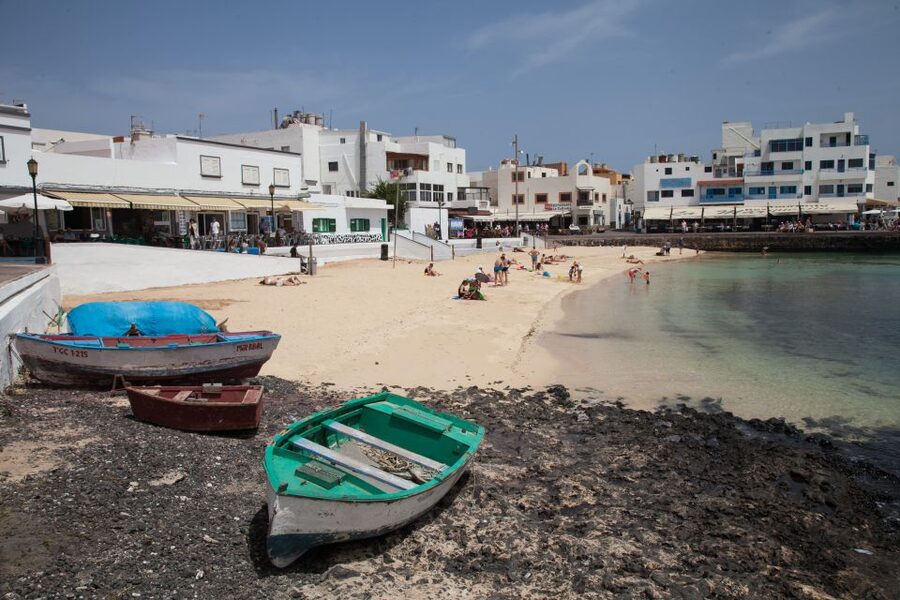 From Lanzarote: Day Trip to Fuerteventura and Corralejo - Key highlights at a glance