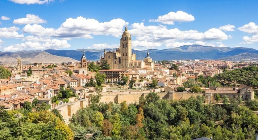 From Madrid: Day-Trip to Segovia, Avila & Toledo - Segovia, Ávila, Toledo: why this route works in one day