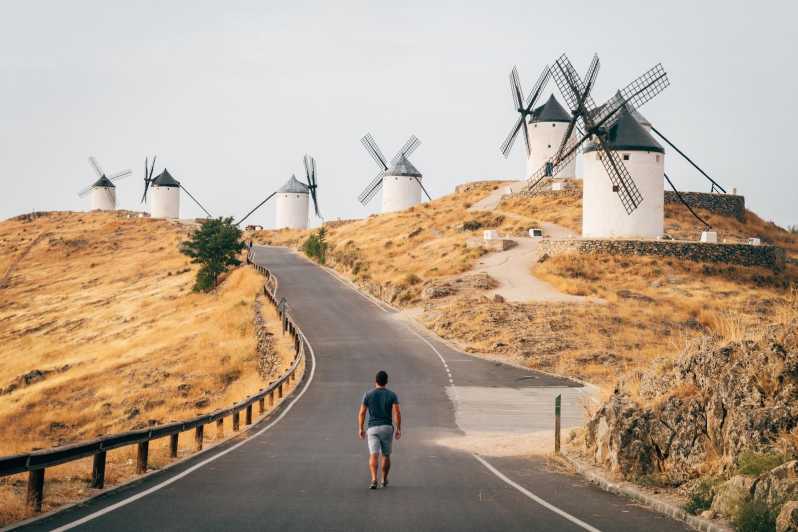 From Madrid: Day trip to Toledo and Don Quixote Windmills - Consuegra windmills: how to use your one hour well