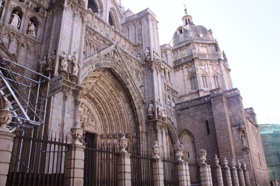 From Madrid: Day Trip to Toledo with Local Guide - Practical Stuff That Makes the Day Work (Shoes, Audio, Food, and Heat)