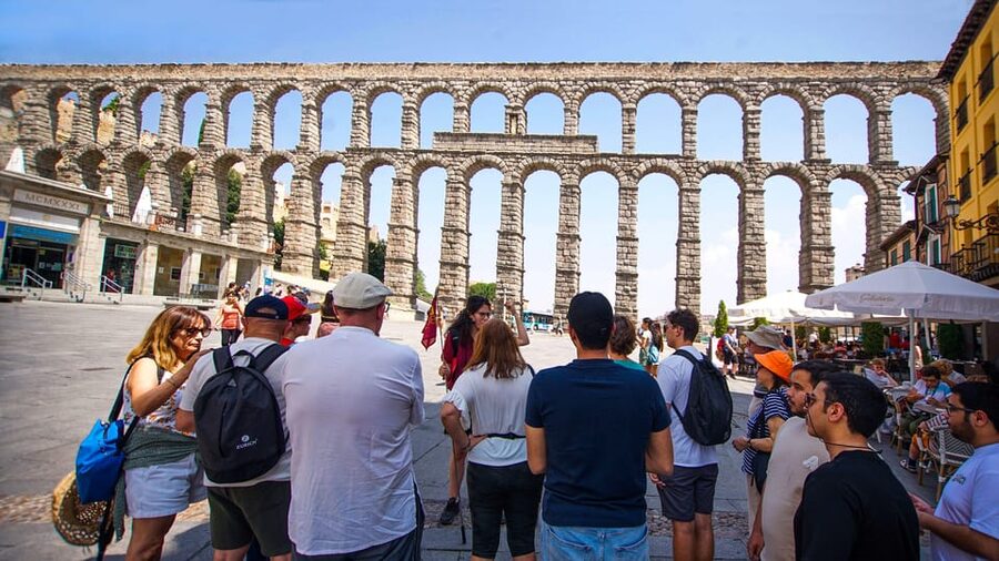 From Madrid: Guided Day Trip to Segovia, optional Alcázar - Segovia, UNESCO, and the Aqueduct-to-Alcázar payoff