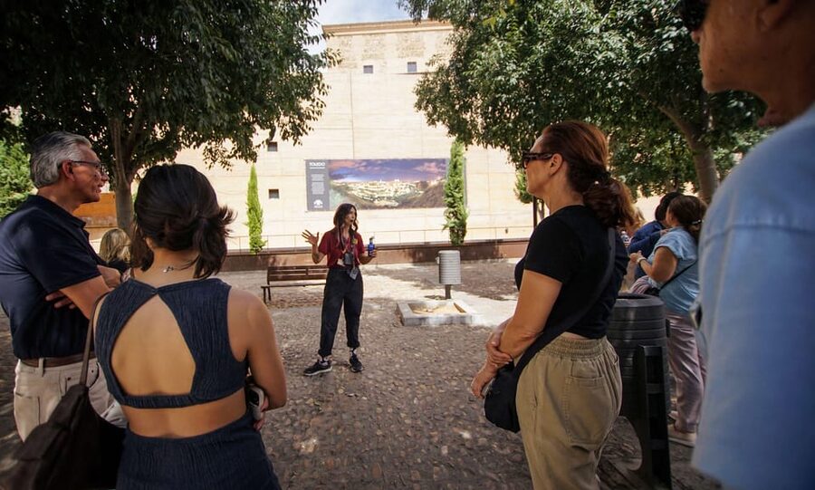 From Madrid: Guided Day Trip to Toledo by Bus - The guided 60-minute walk: cobbles, squares, and the stories behind them