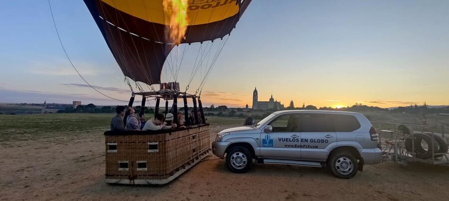 From Madrid: Hot Air Balloon over Segovia with Transfer - Quick practical tips before you go