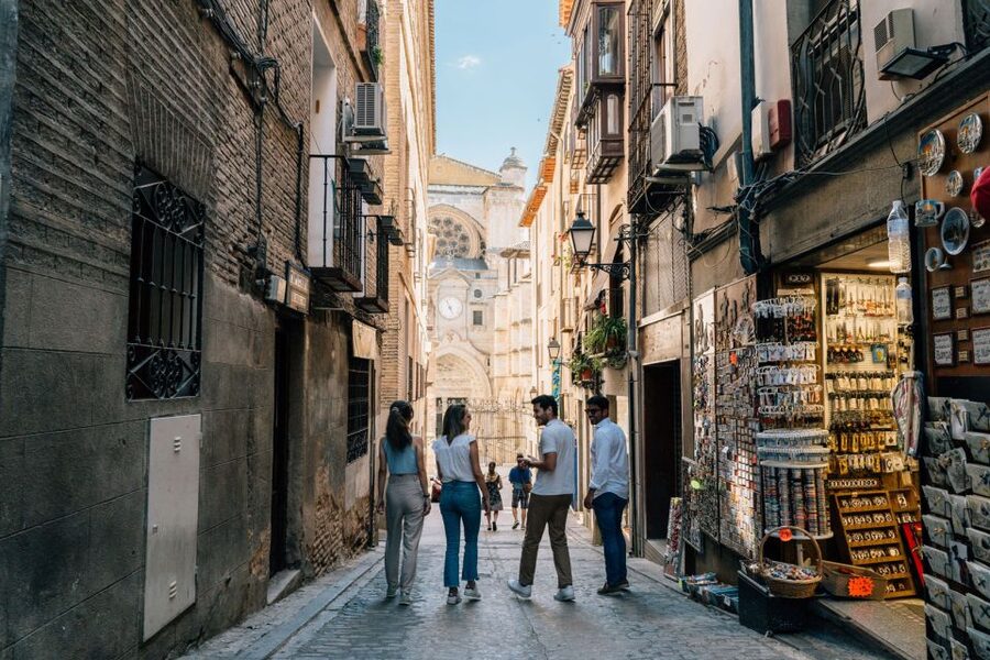 From Madrid: Segovia, Ávila, and Toledo Guided Tour - Key things to know before you go