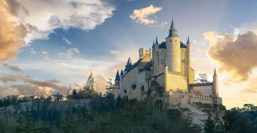 From Madrid: Segovia & Avila Day Trip with Optional Tickets - Segovia First: Aqueduct, Cathedral, and the Alcázar Approach