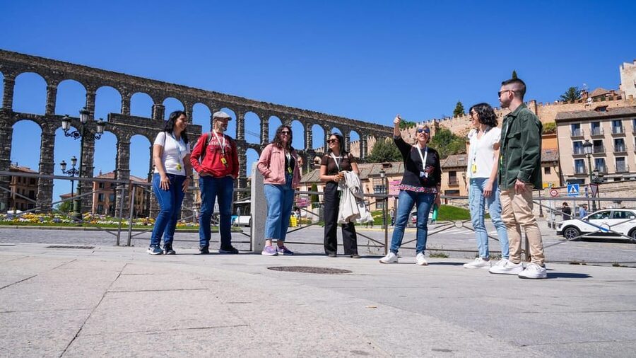 From Madrid: Segovia Tour with Cathedral and Alcazar Entry - Key moments that make this Segovia tour worth it