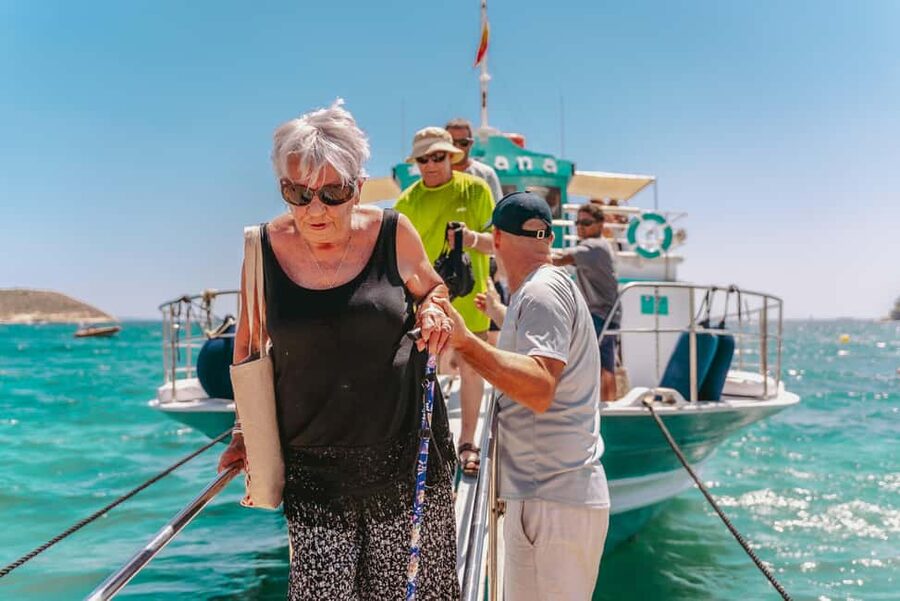 From Magaluf: Palma Bay Sightseeing Cruise with Live Music - Should You Book This Palma Bay Cruise From Magaluf?