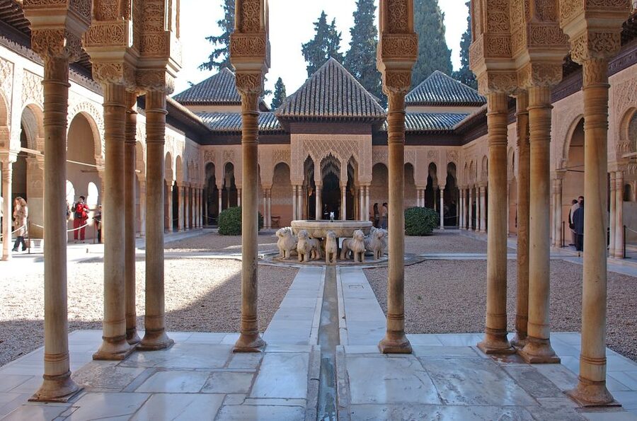 From Malaga: Alhambra Guided Tour with Entry Tickets - Price and value: what $153 buys you
