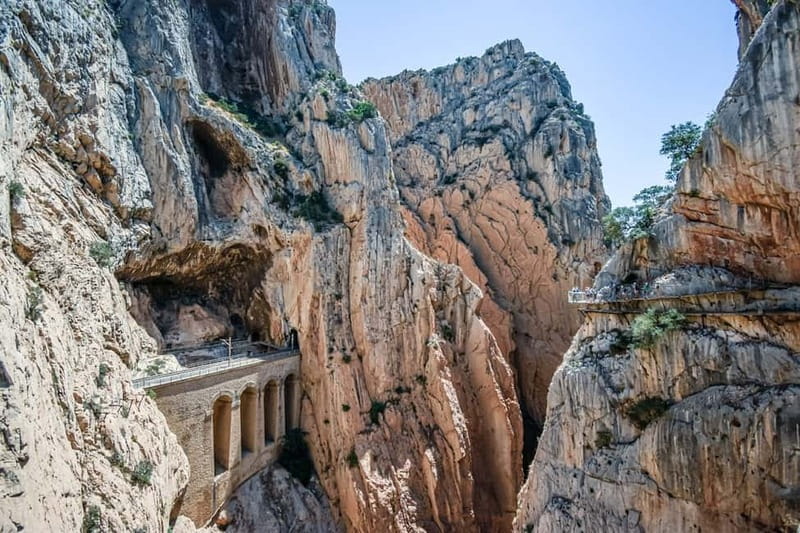 From Málaga: Caminito del Rey Day Trip & Guided Tour - Key things that make this Caminito del Rey day trip worth it