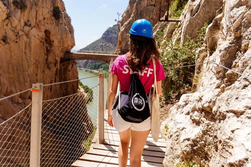 From Málaga: Caminito del Rey Day Trip & Guided Tour - Gaitanes Gorge: bridges, views, and the moments that spike adrenaline
