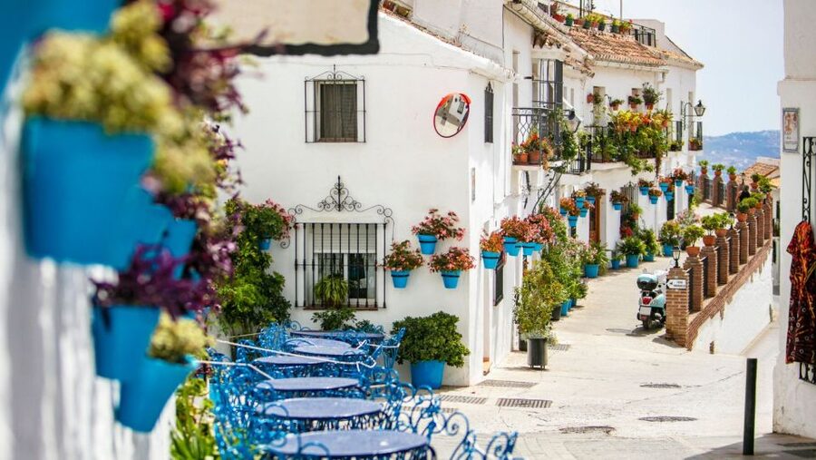 From Malaga or Costa del Sol: Mijas, Marbella & Puerto Banus - Puerto Banus in 45 minutes: Golden Mile views, yachts, and supercar spotting