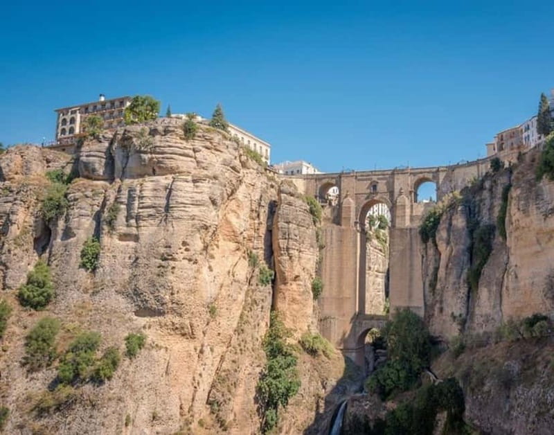 From Malaga: Ronda & Setenil de las Bodegas Day Trip - Why Ronda and Setenil work so well in one long day