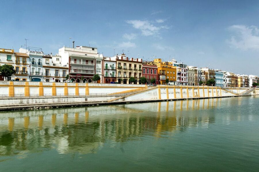 From Malaga: Seville Day Trip and Optional Monument Tickets - Why this Seville day trip works so well from Malaga