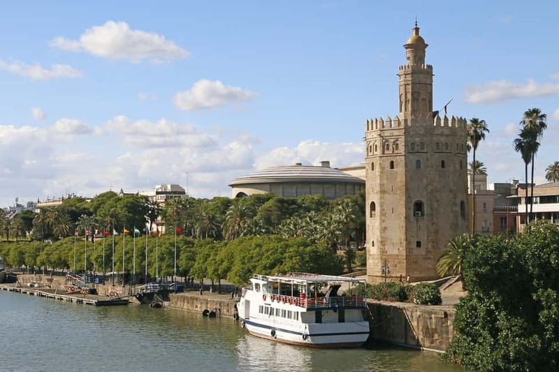 From Malaga: Seville Day Trip with Real Alcázar Tickets - Key things to know before you go