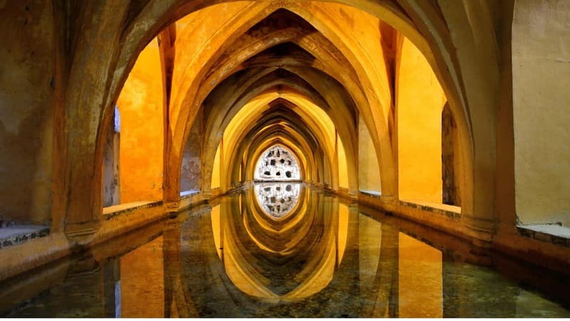 From Malaga: Seville Day Trip with Real Alcázar Tickets - Guides and comfort: what makes the day feel smooth