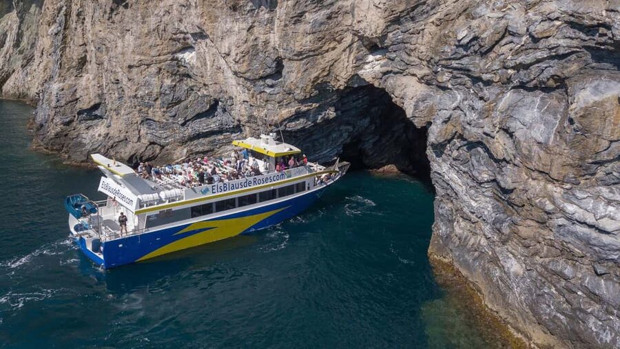 From Roses: Cap de Creus Natural Park and Cadaqués Boat Tour - If your option includes Cadaqués town, here is how the time works