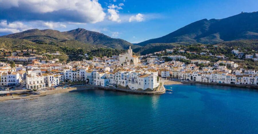 From Roses: Costa Brava Boat Tour to Cadaqués - Meeting at the dock: timing and buffer rules