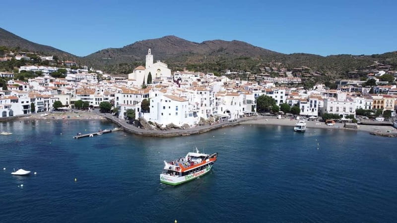 From Roses: Cruise on Costa Brava to Cadaqués - How the onboard narration and languages make a difference