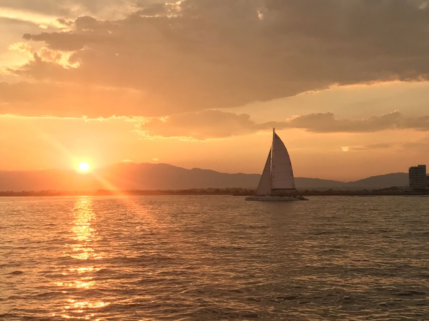 From Roses: Sunset Catamaran Cruise - A 1.5-Hour Sunset Cruise on the Bay of Roses