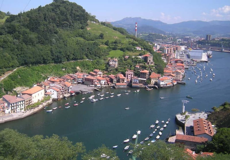 From San Sebastian: Hondarribia, San Pedro & San Juan Tour - How the pacing works: transfers, viewpoints, and short walking blocks