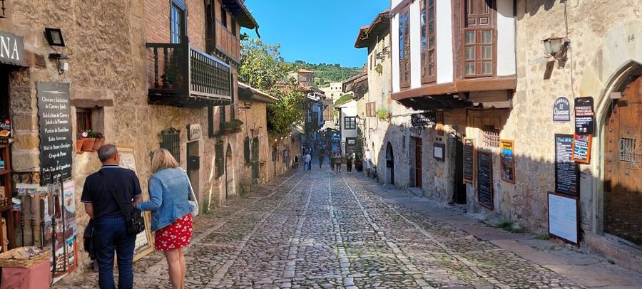 From Santander: Santillana del Mar & Altamira Museum Tour - Quick take: Santillana del Mar and Altamira in one run