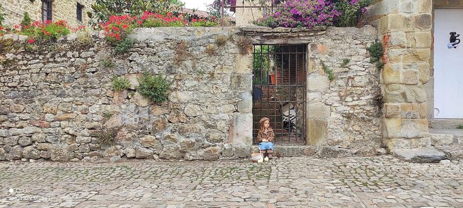 From Santander: Santillana del Mar & Altamira Museum Tour - The Altamira story: discovery, restriction, and why a replica still matters
