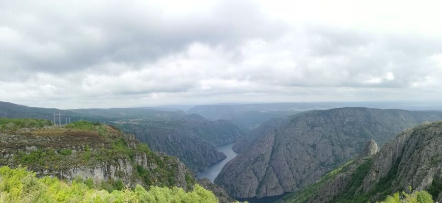 From Santiago: Excursion to Ribeira Sacra and Ourense - Price and value for $70: what you’re really paying for