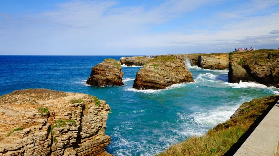 From Santiago: Lugo Ribadeo & Cathedral Beach Full-Day Tour - The coach and the pace: Comfort, guidance, and why the day stays doable