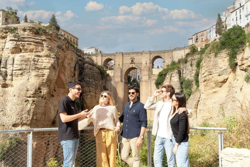 From Sevilla 3 Cities One Day:Córdoba, White Village & Ronda - Free Time in Córdoba: Plan Lunch Like a Pro