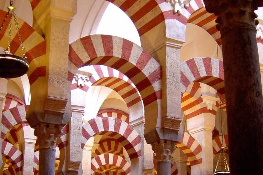 From Seville: Córdoba and Mosque Cathedral Full-Day Tour - Who should book this Córdoba day trip from Seville