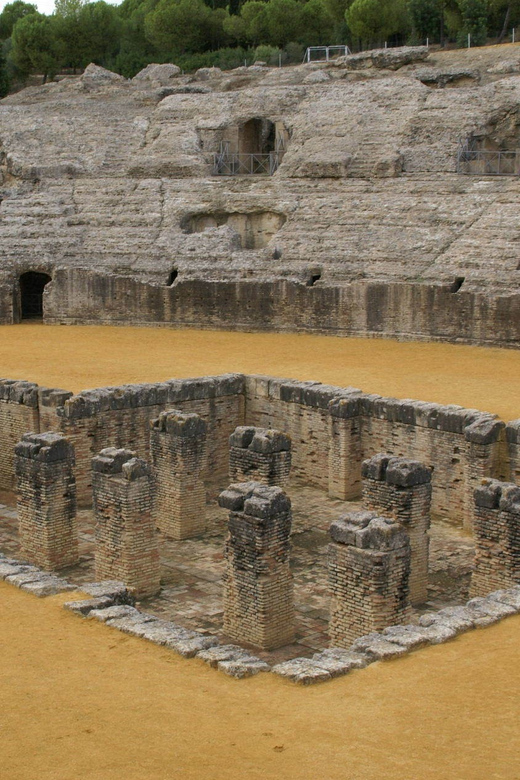 From Seville: Half-Day Guided Bike Trip to Italica - The ride out to Santiponce, easy cycling with real countryside time