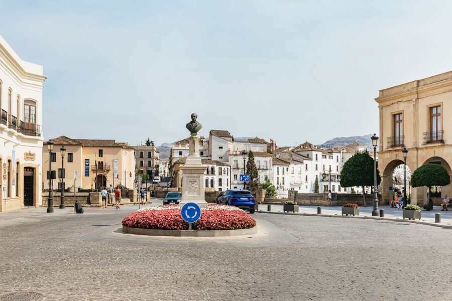 From Seville: Pueblos Blancos and Ronda Full-Day Trip - Ronda: The New Bridge, Two Cliffs, and Time to Wander