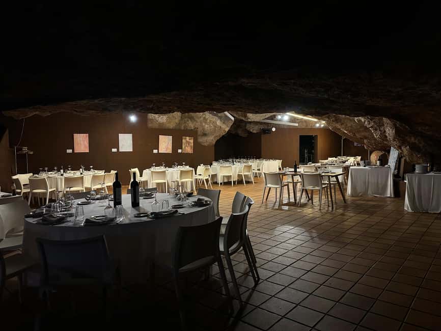 From Valencia: Boat Tour to the Cueva de Sant Josep + Entrance Included + Guide - What to wear and how to plan for a 20°C cave day