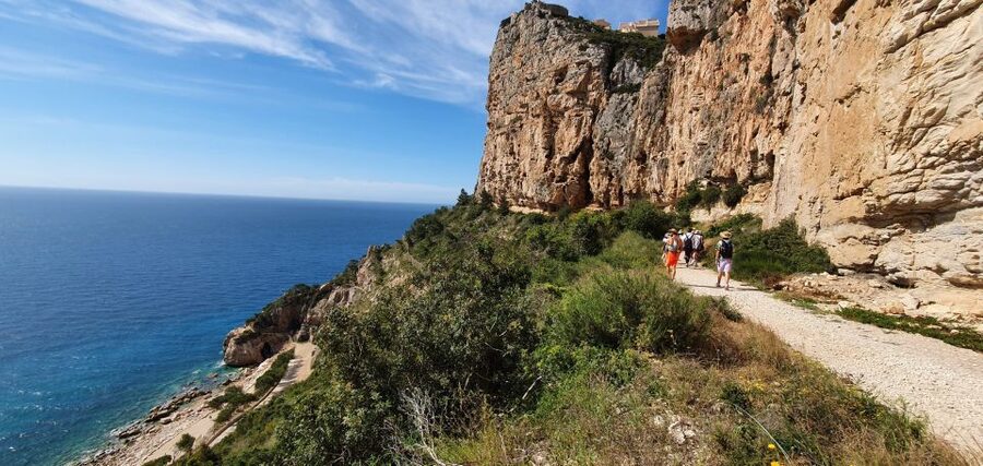 From Valencia: Cala del Moraig Hiking & Beach Trip - From Valencia to Moraira, the Big Win Is the Speed
