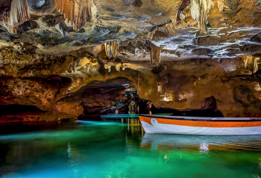From Valencia: Caves of San José Tour + Guide & Entry ticket - Why the Caves of San Jose Feel Like an Air-Conditioned Escape