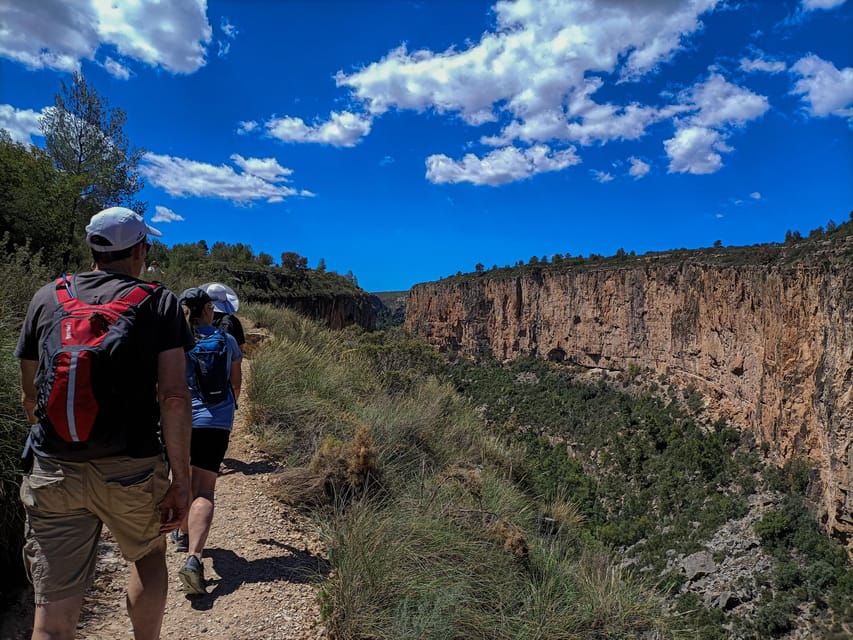 From Valencia: Chulilla, Turia Canyon, Hanging bridges... - Clothing, shoes, and the stuff you bring that actually matters