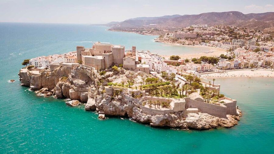 From Valencia: Peniscola Day tour, Game of Thrones - Price and logistics: why $105 feels fair for what you get