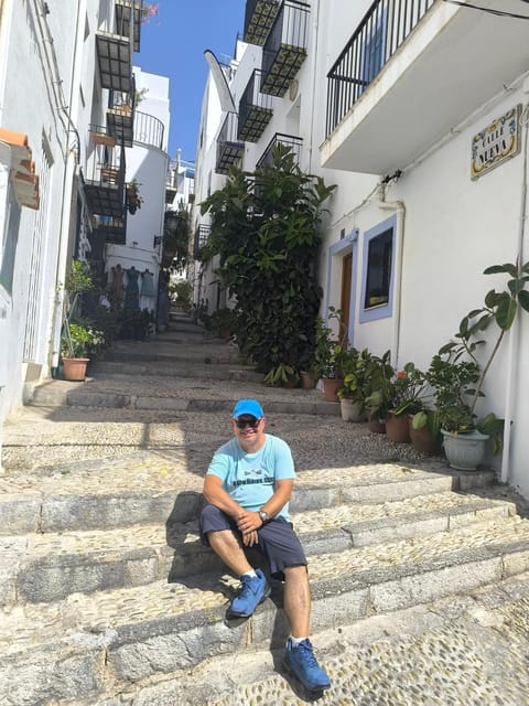 From Valencia: Peniscola Day tour, Game of Thrones - Free time in Peñíscola: shopping, viewpoints, and a seasonal beach option