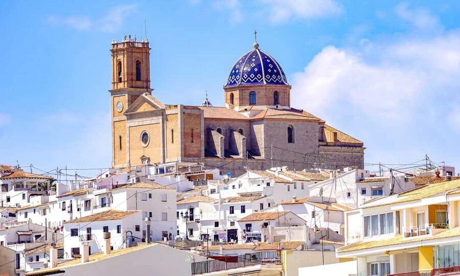From Valencia: Trip to Guadalest, Altea, and entry to the Algar Waterfalls - Key highlights to look for