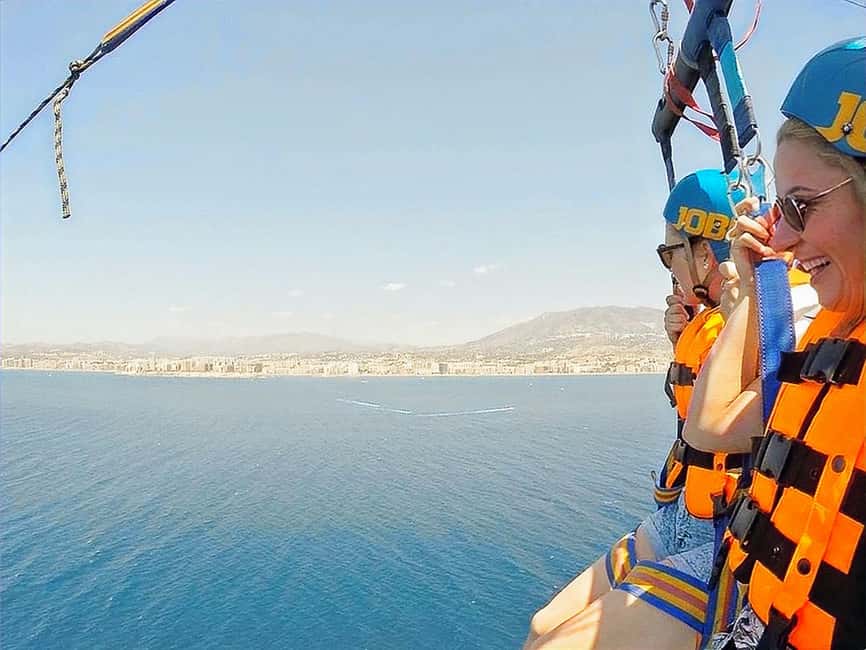 Fuengirola: The Best Parasailing Experience in Fuengirola - The winch boat takeoff and landing: controlled, not chaotic