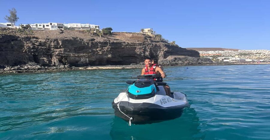 Fuerteventura : 30 minute JetSki Rental without licence - Jet Skiing in Fuerteventura, no licence required