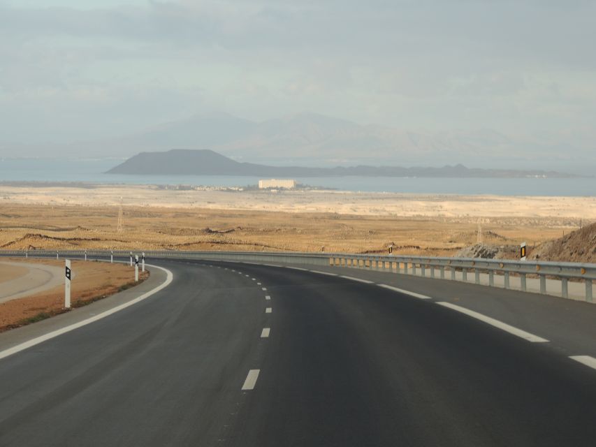 Fuerteventura: Guided Hotspots Island Grand Tour - Betancuria: a 1404 former capital with real village time