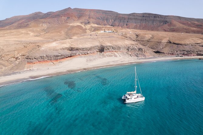 Fuerteventura: Small-Group Magic Deluxe Catamaran Cruise - Small-group size: what you should expect