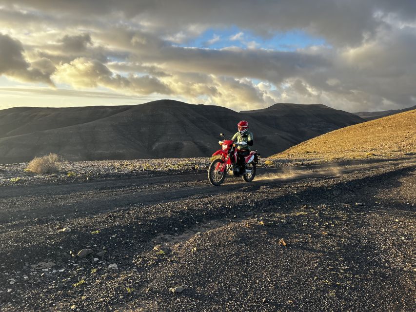 Fuerteventura south: enduro trips on motocycle/lic. B,A1&2,A - The bike and licence categories you need to match